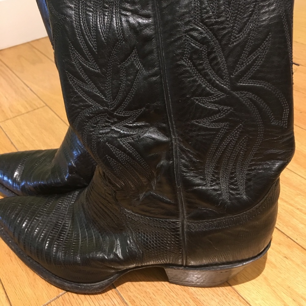 Black Justin Cowboy Boots